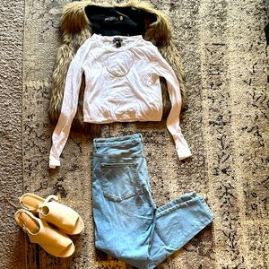 Cute forever 21 white crop top